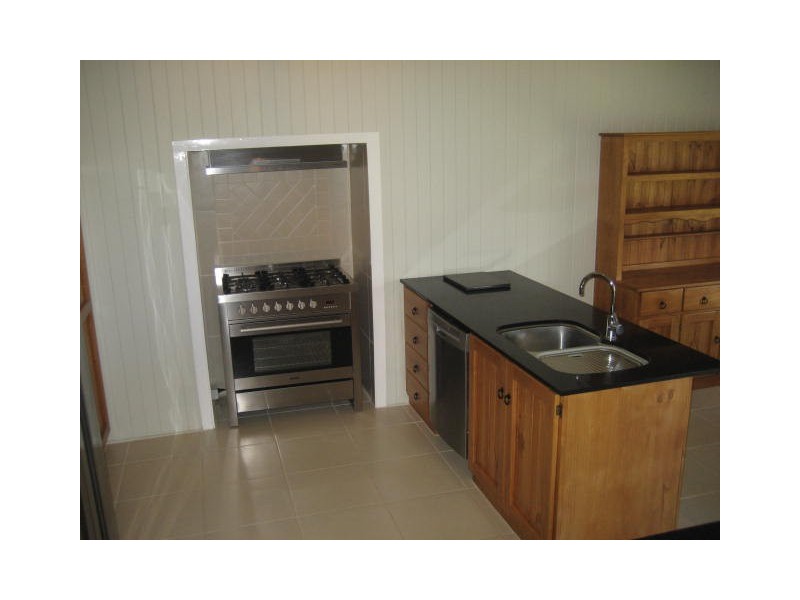 110 Jellicoe Street, North Toowoomba QLD 4350