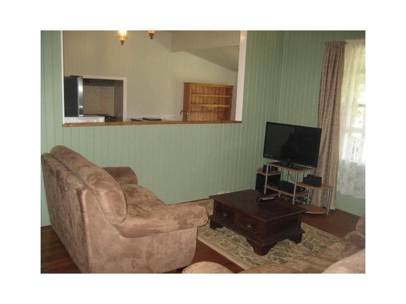 110 Jellicoe Street, North Toowoomba QLD 4350