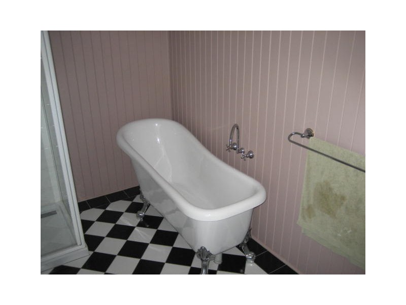 110 Jellicoe Street, North Toowoomba QLD 4350