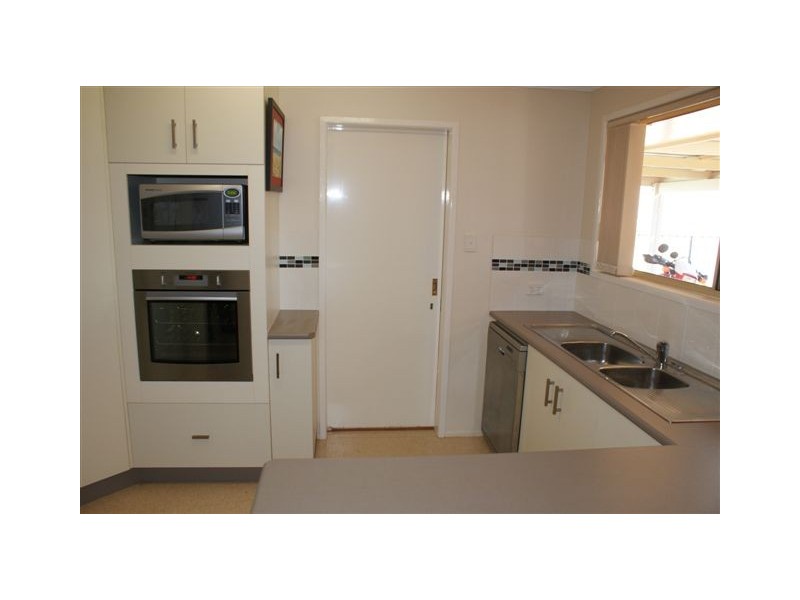 13 Nimrod Court, Wilsonton QLD 4350