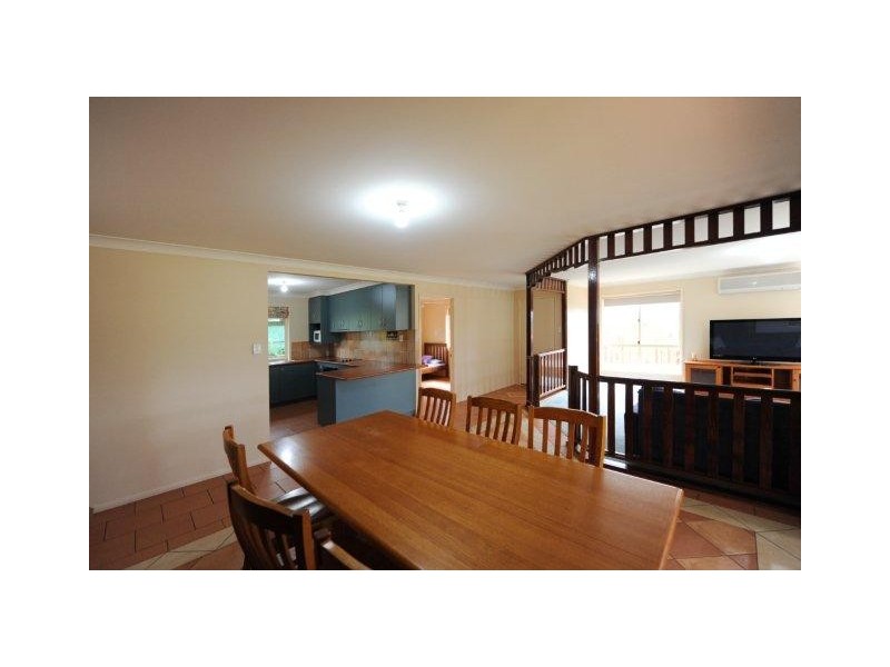 10 Norman Court, Westbrook QLD 4350