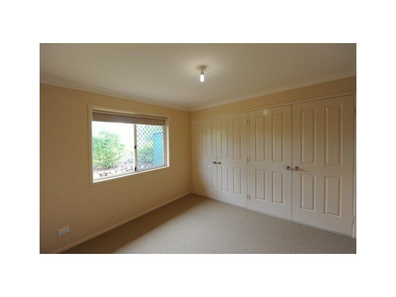 10 Norman Court, Westbrook QLD 4350