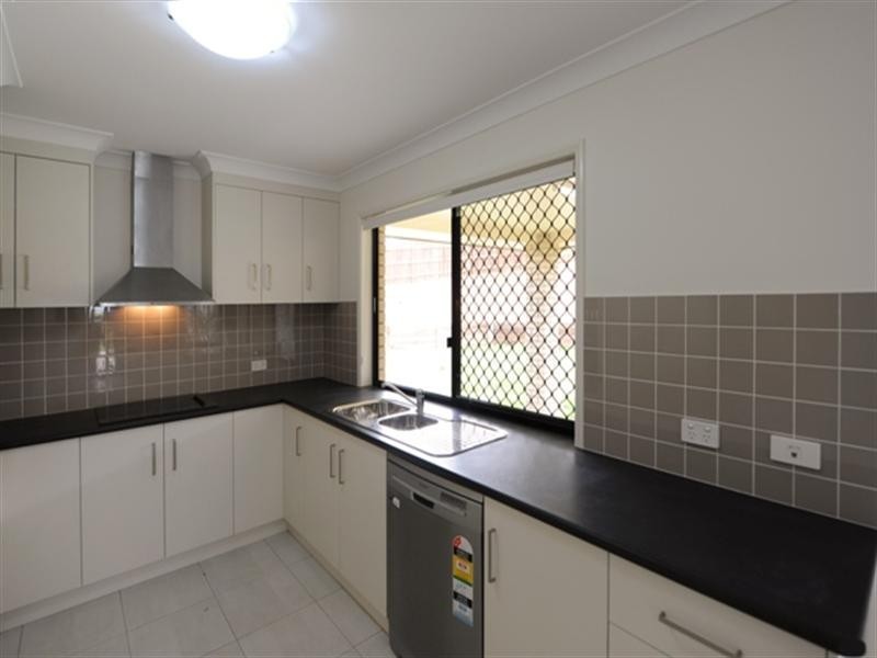 49 Whitman Street, Westbrook QLD 4350