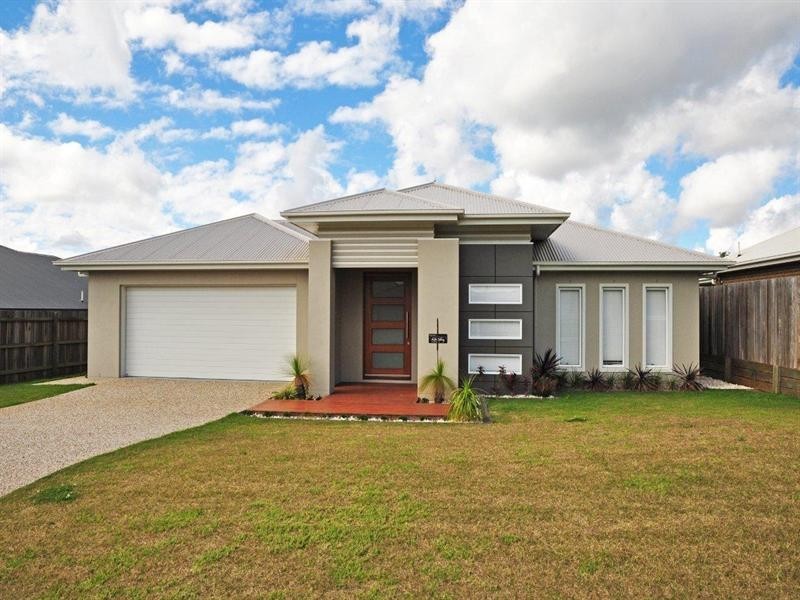 18 Pugh Street, Middle Ridge QLD 4350