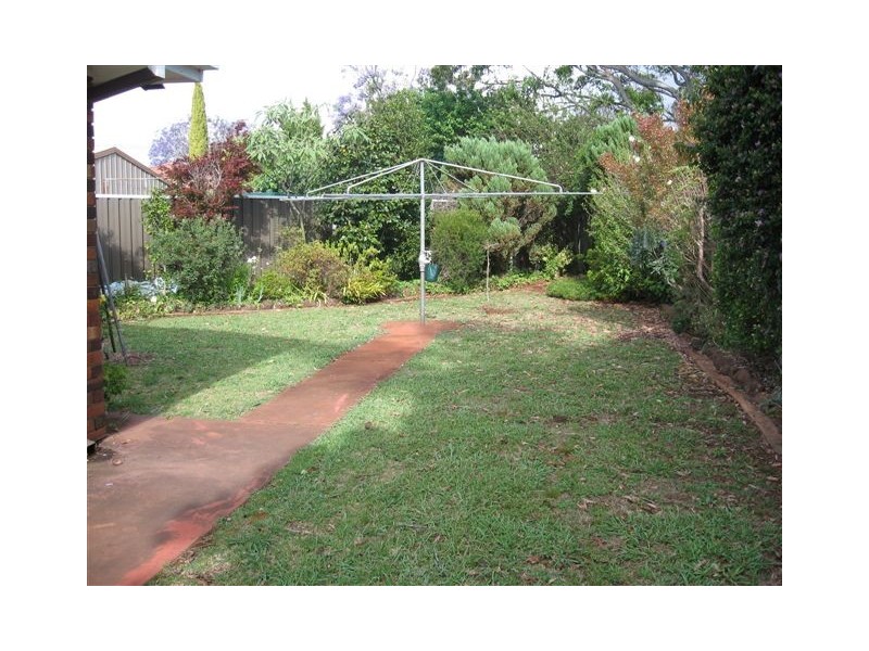 6 Dorothea Street, Toowoomba QLD 4350