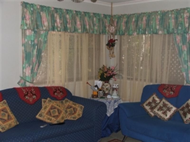 348 West Street, Kearneys Spring QLD 4350