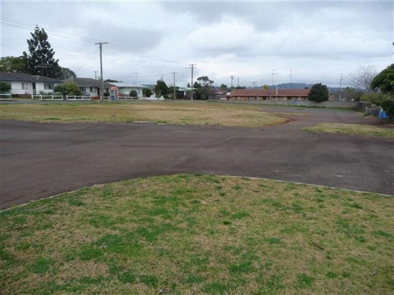 10 Fitzpatrick Street, Wilsonton QLD 4350