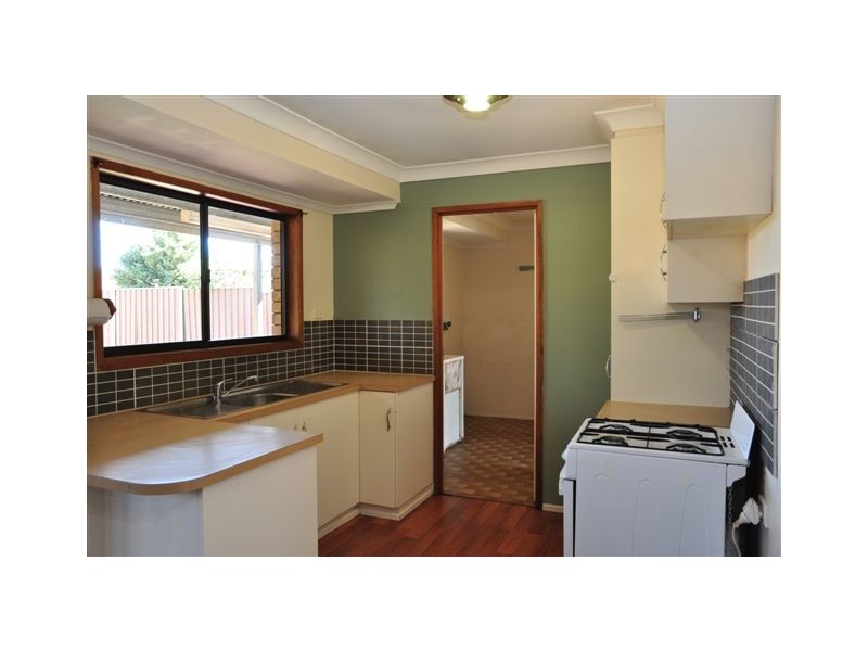 10 Brigalow Street, Newtown QLD 4350