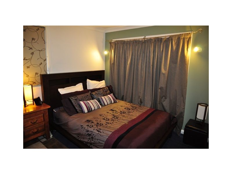 10 Brigalow Street, Newtown QLD 4350