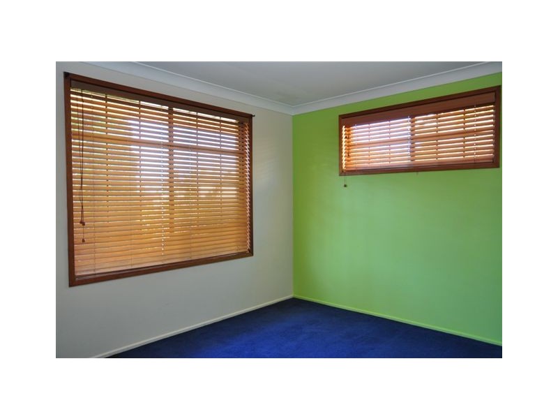 10 Brigalow Street, Newtown QLD 4350