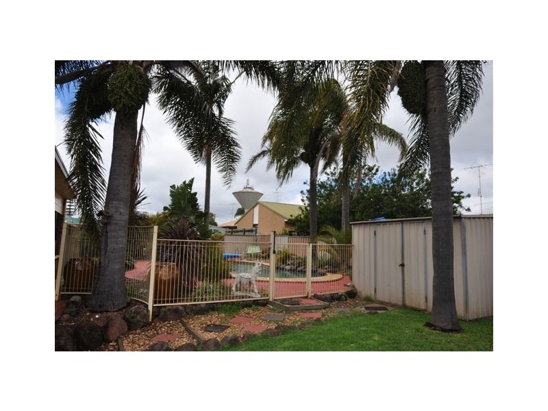 10 Brigalow Street, Newtown QLD 4350