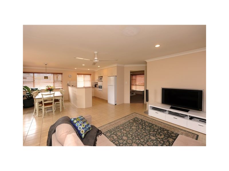 1 Alroe Court, Kearneys Spring QLD 4350