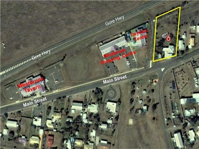 98 – 100 Main Street, Westbrook QLD 4350