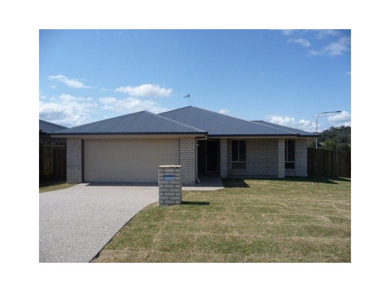 2 Sandalwood Drive, Glenvale QLD 4350