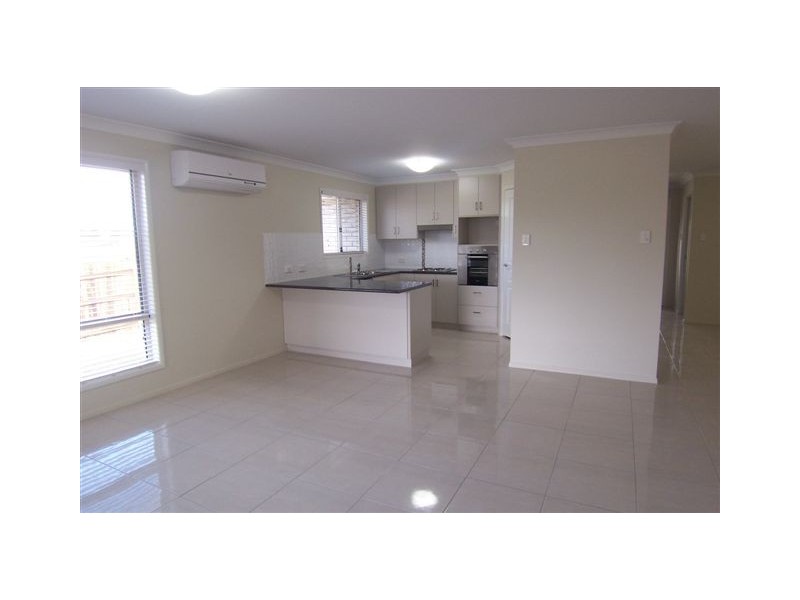 2 Sandalwood Drive, Glenvale QLD 4350