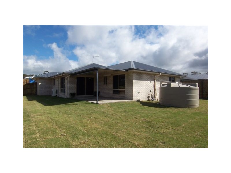 2 Sandalwood Drive, Glenvale QLD 4350