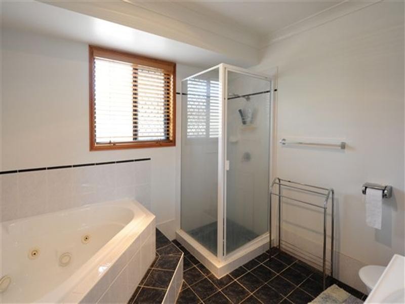 14 Cortess Street, Kearneys Spring QLD 4350