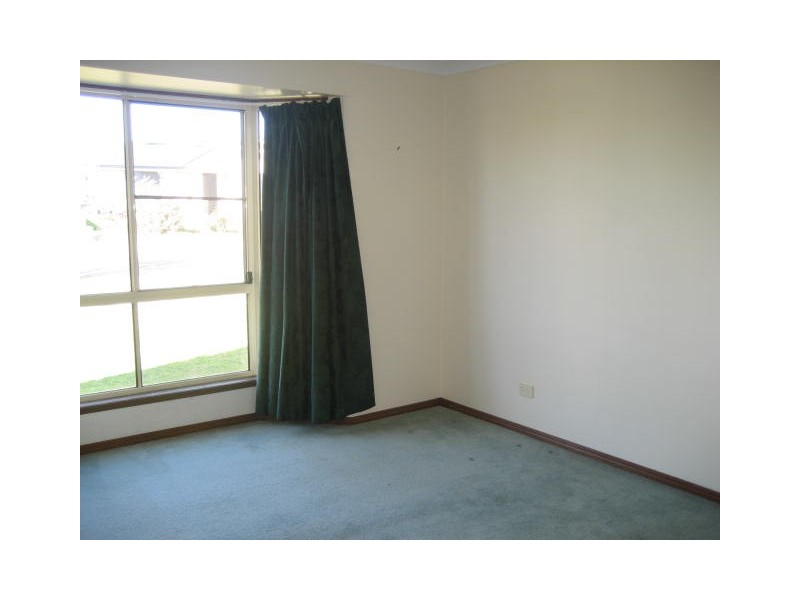 23 Mengel Court, Middle Ridge QLD 4350