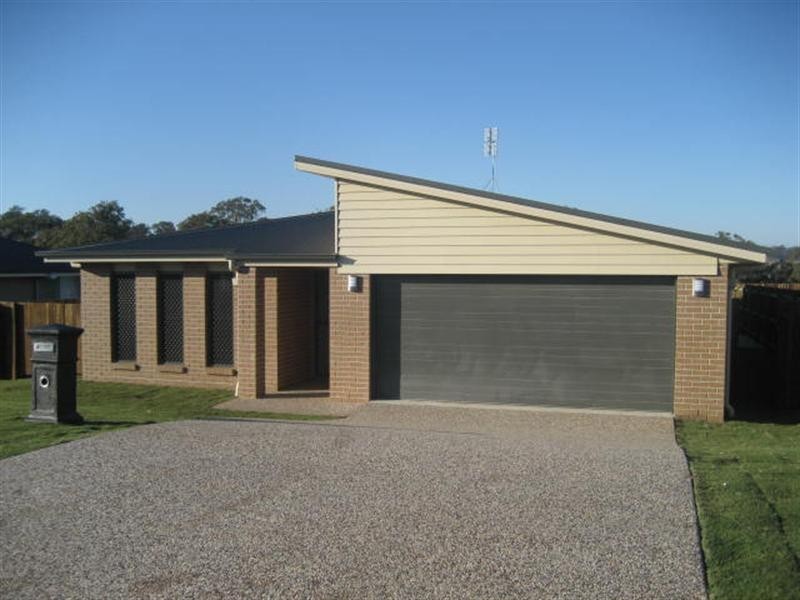 6 Kurrawa Cresent, Glenvale QLD 4350