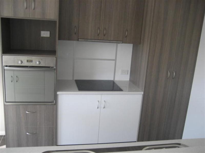 6 Kurrawa Cresent, Glenvale QLD 4350
