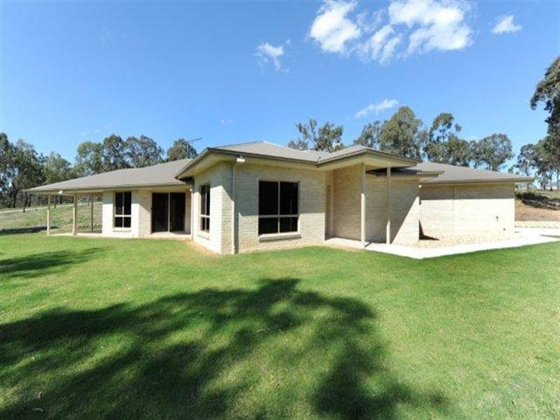4 Jack Court, Murphys Creek QLD 4352