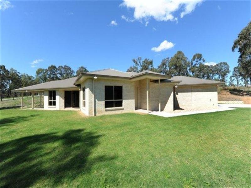 4 Jack Court, Murphys Creek QLD 4352