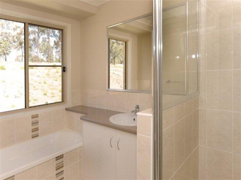 4 Jack Court, Murphys Creek QLD 4352