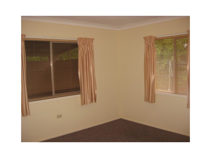 4/10 Long Street, Rangeville QLD 4350