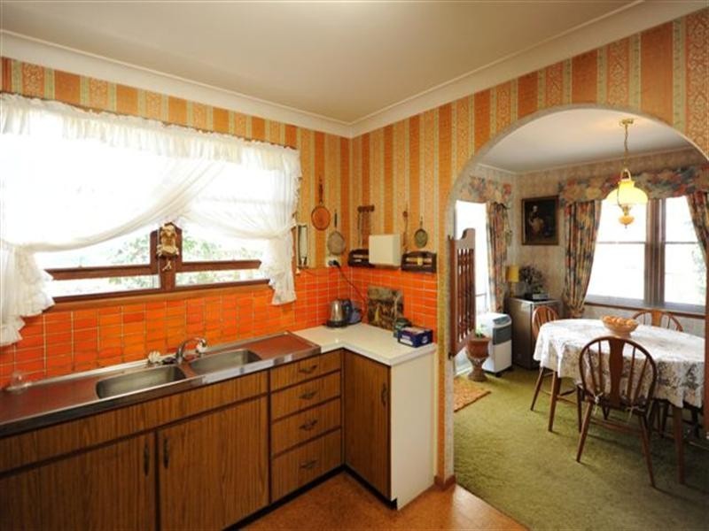 22 Knockator Crescent, Centenary Heights QLD 4350