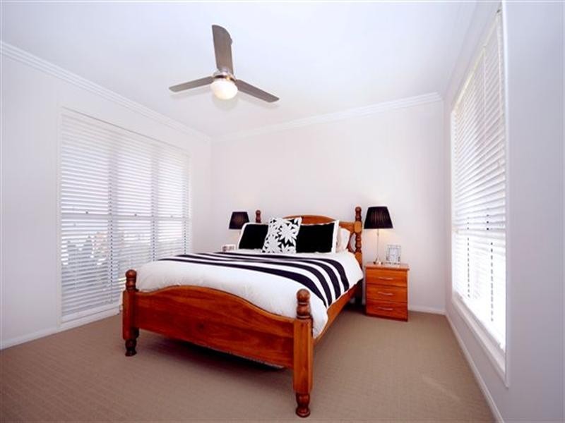 22 Honeyeater Drive, Highfields QLD 4352