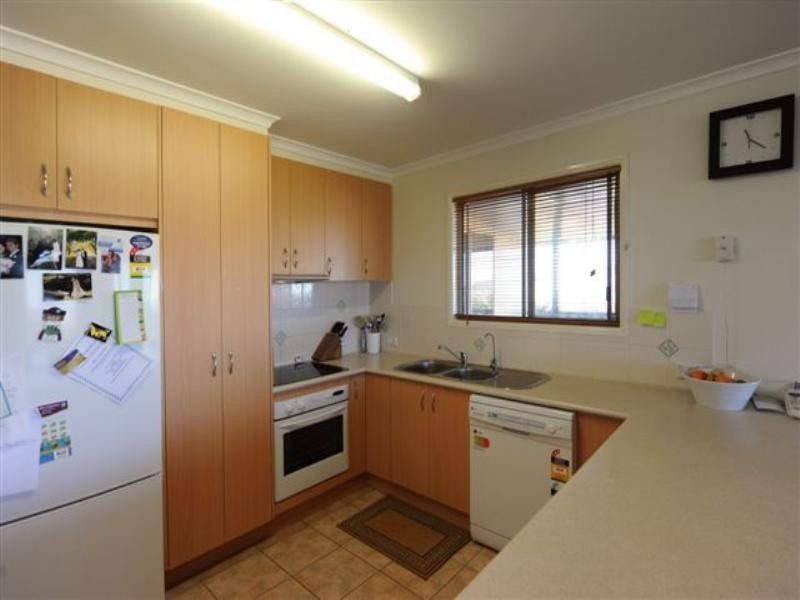 5 Elizabeth Kenny Court, Harristown QLD 4350