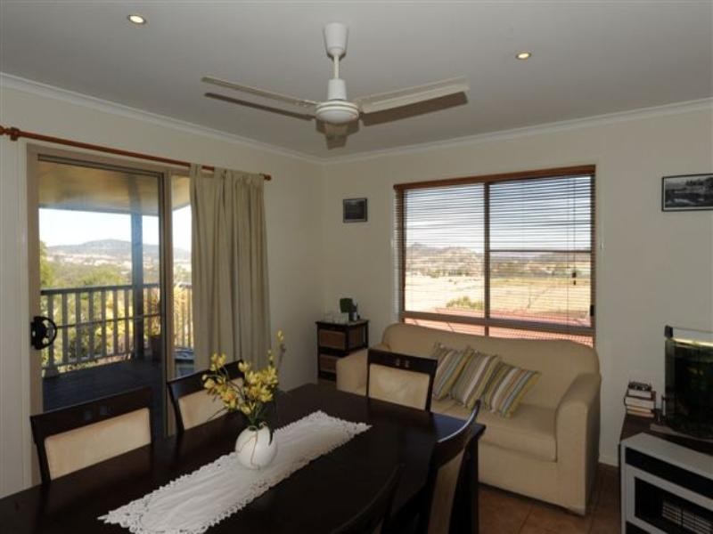 5 Elizabeth Kenny Court, Harristown QLD 4350