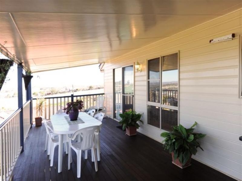 5 Elizabeth Kenny Court, Harristown QLD 4350