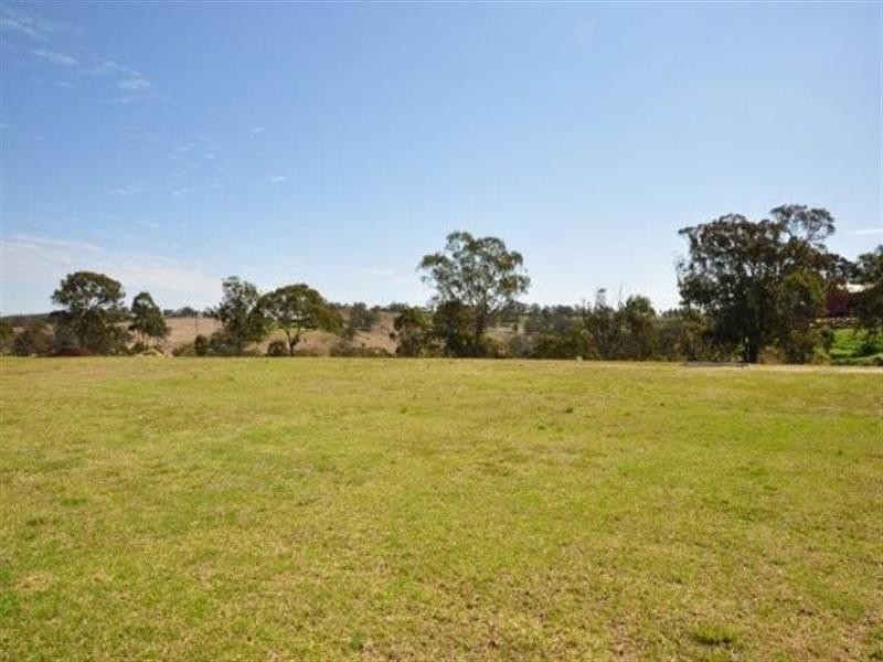 28 Charker Street, Toowoomba QLD 4350