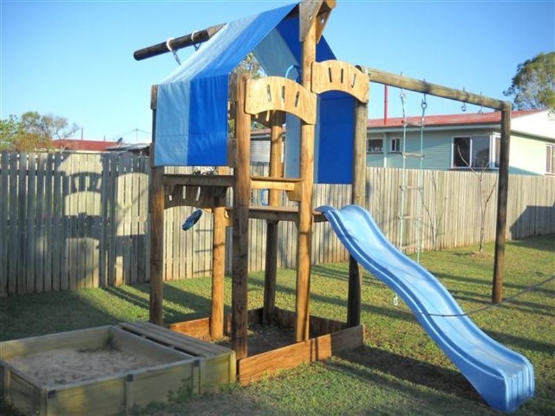 7 James Street, Oakey QLD 4401