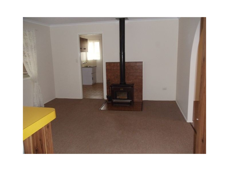 7 Jimbour Drive, Toowoomba West QLD 4350