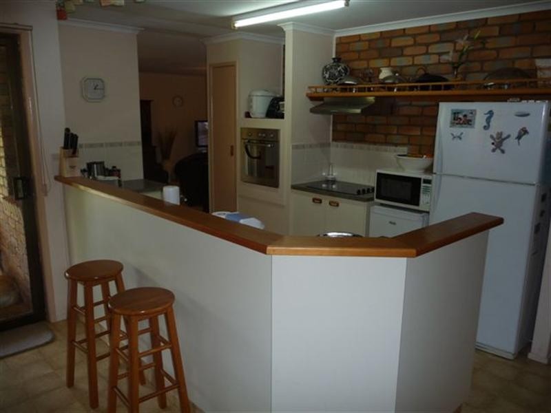 12 Grey Gums Drive, Blue Mountain Heights QLD 4350