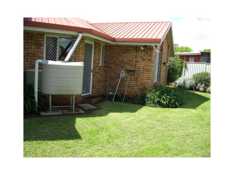 9/31 Gladstone Street, Newtown QLD 4350