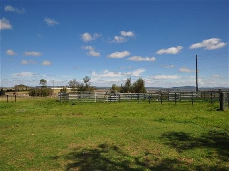308 Luck Road, Toowoomba QLD 4350