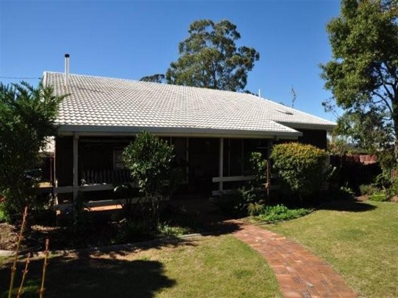 24 Bingara Street, Mount Lofty QLD 4350