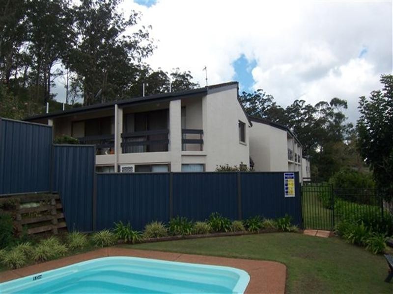 13/2 Benjamin Street, Mount Lofty QLD 4350