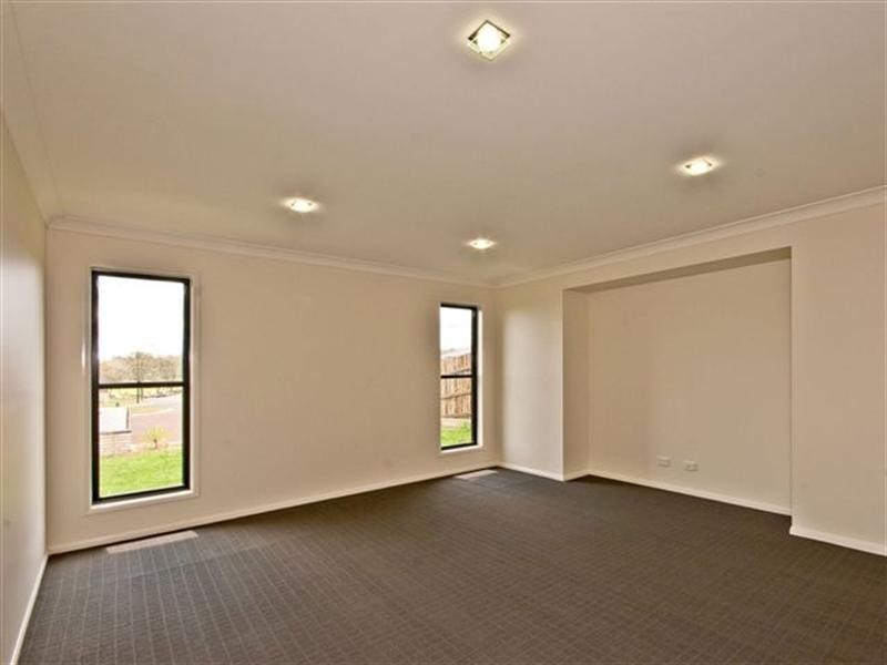 1 Hendra Court, Highfields QLD 4352