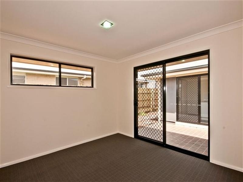 1 Hendra Court, Highfields QLD 4352