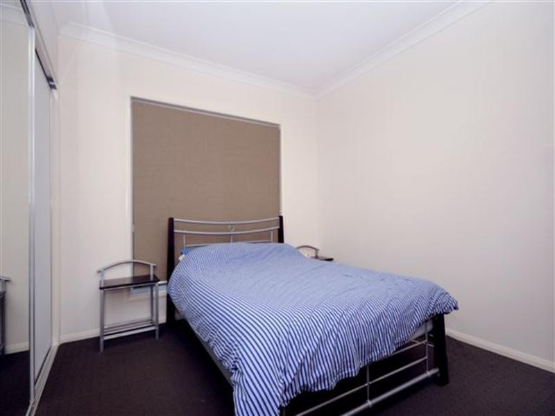 4 Joy Close, Highfields QLD 4352