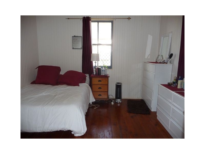 235 South Street, South Toowoomba QLD 4350