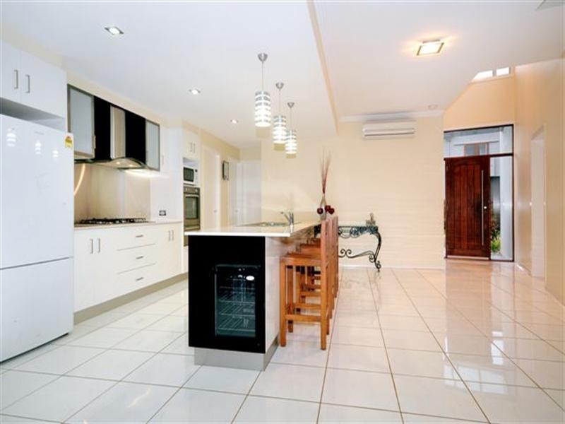 26 Andersson Court, Highfields QLD 4352