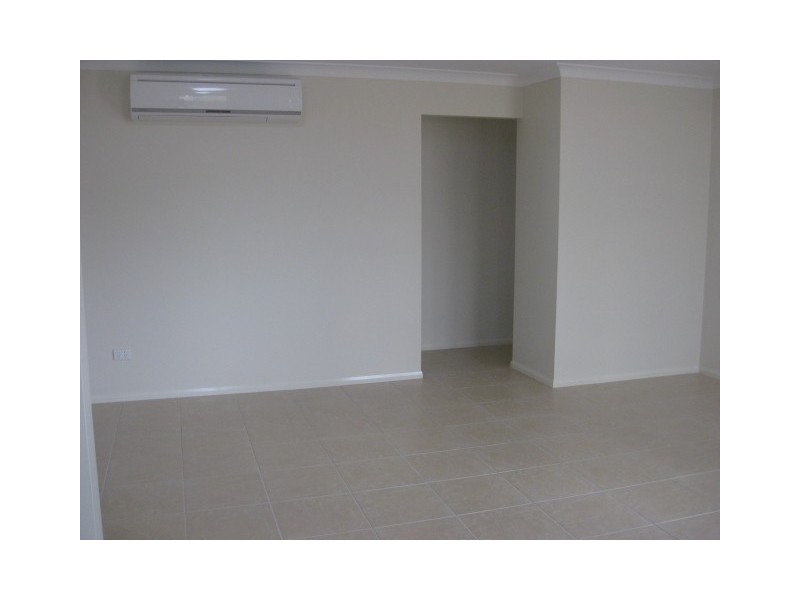 7 Kurrawa Court, Glenvale QLD 4350