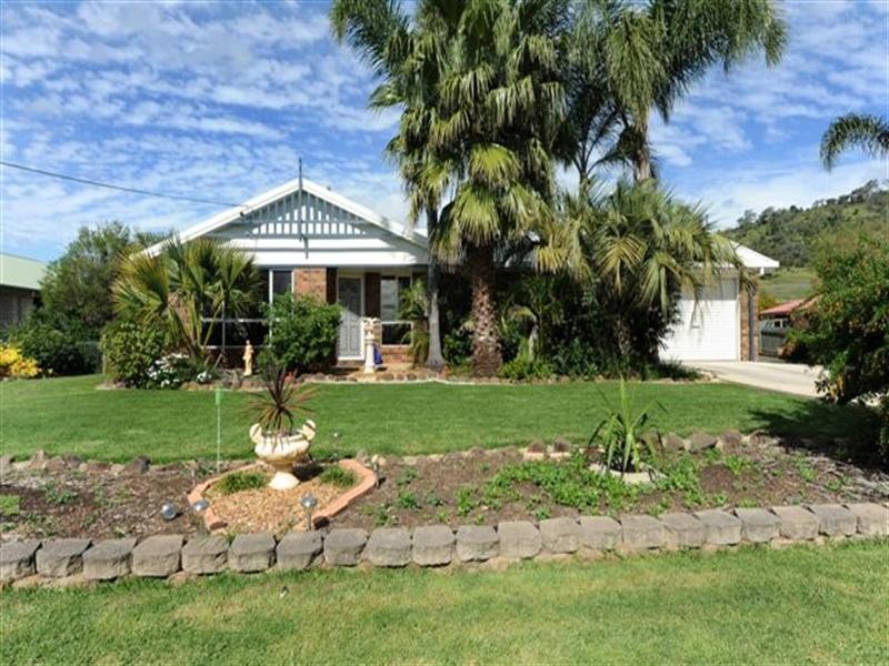 9 Gulligal Street, Kingsthorpe QLD 4400