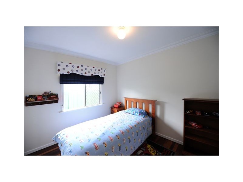 11 Drayton Road, Harristown QLD 4350
