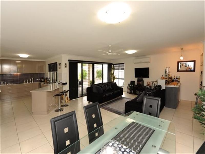 7 Whitman Street, Westbrook QLD 4350